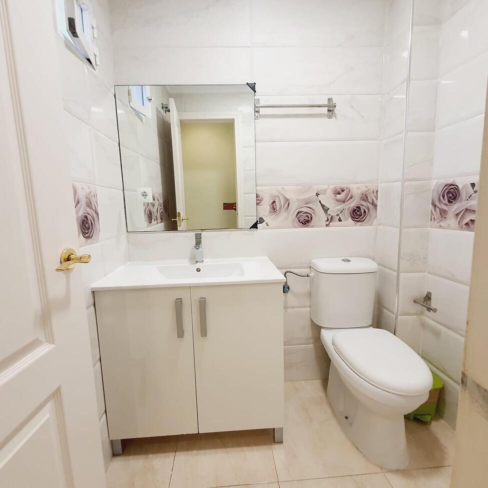 Kitchen in apartment for sale in Torrevieja