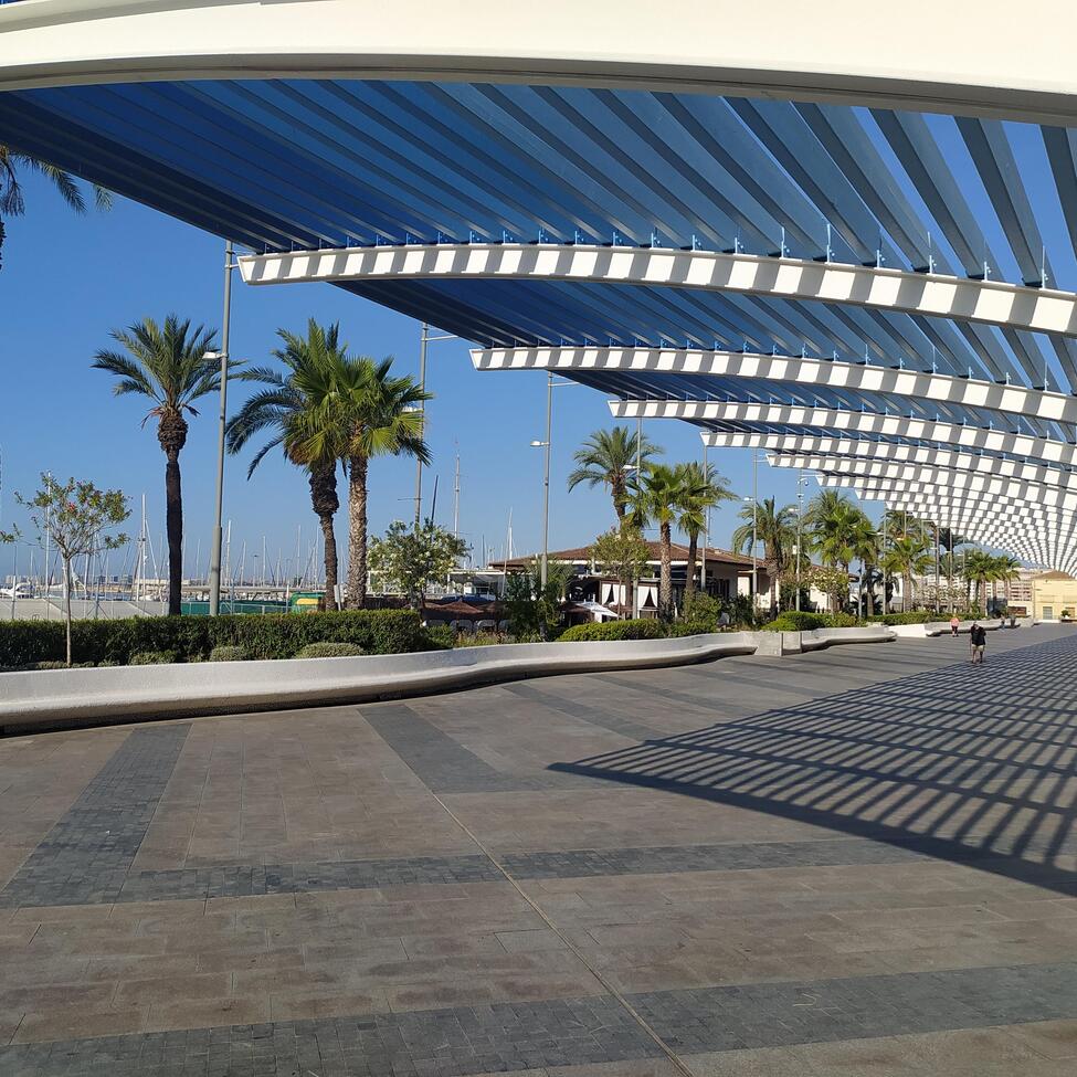 Terrace in apartment for sale in Torrevieja