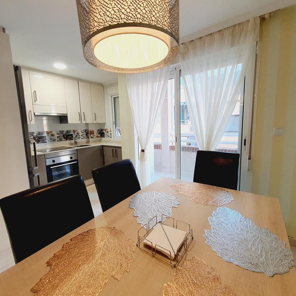 Dining area in apartment for sale in Torrevieja