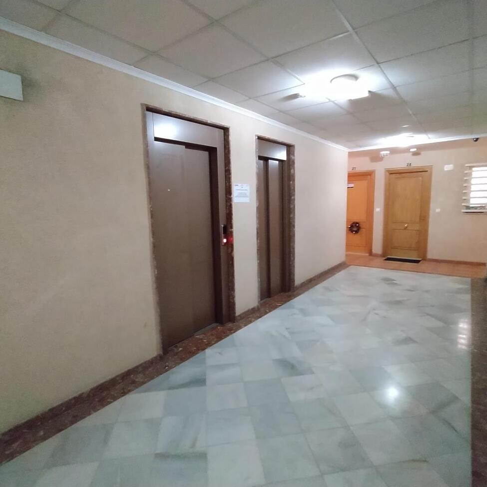 Terrace in apartment for sale in Torrevieja