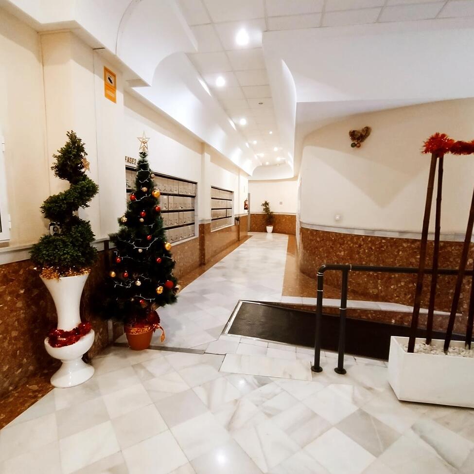 Pool area in apartment for sale in Torrevieja
