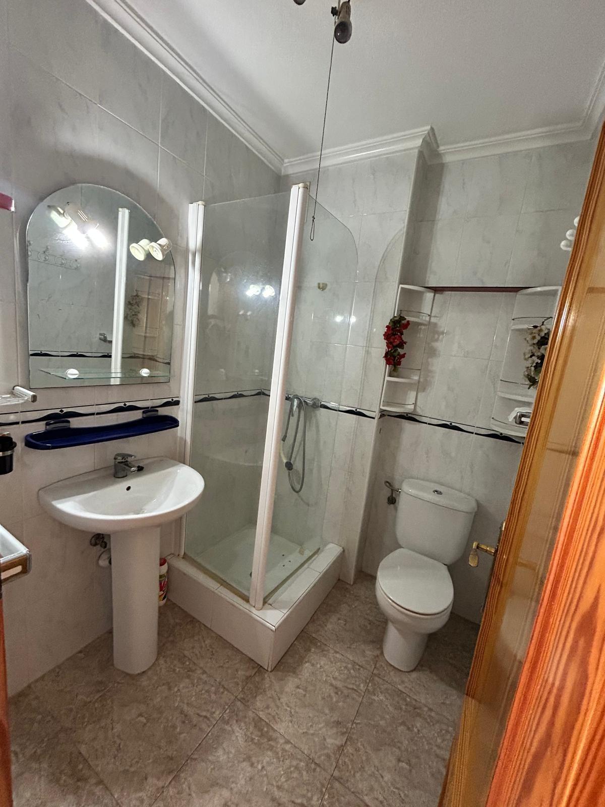 Bedroom in terraced for sale in Los Alcazares