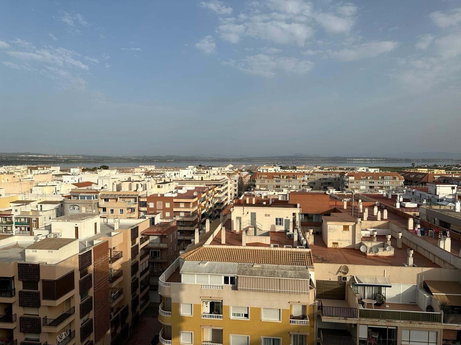 Garden in penthouse for sale in Torrevieja