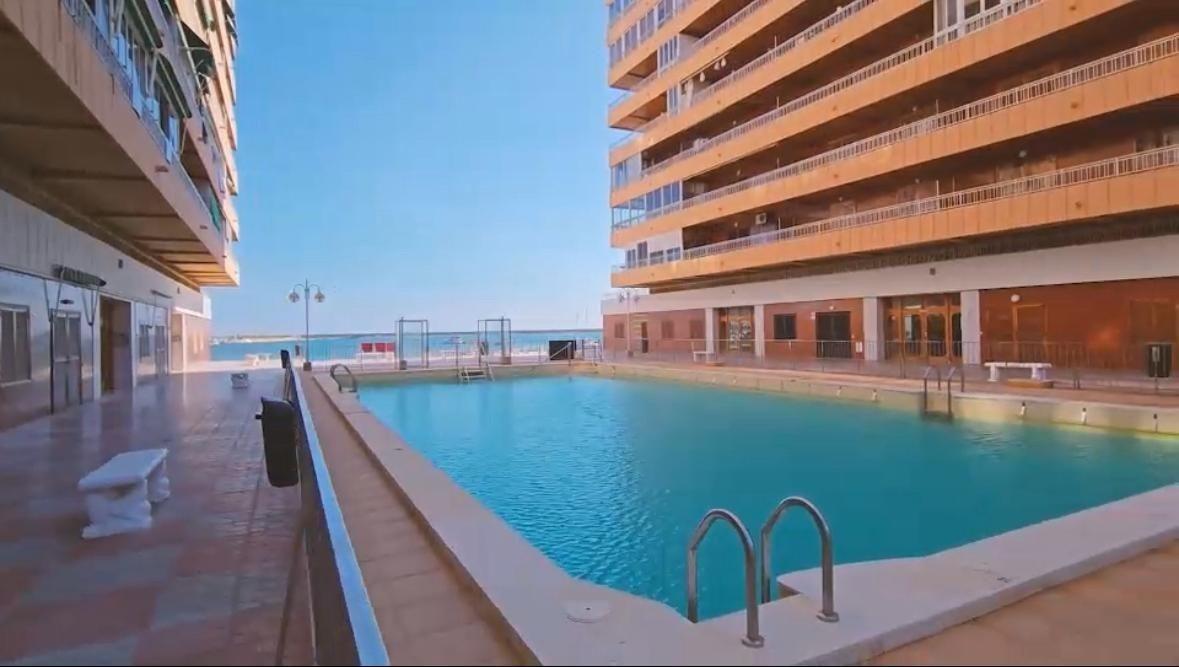Dining area in penthouse for sale in Torrevieja