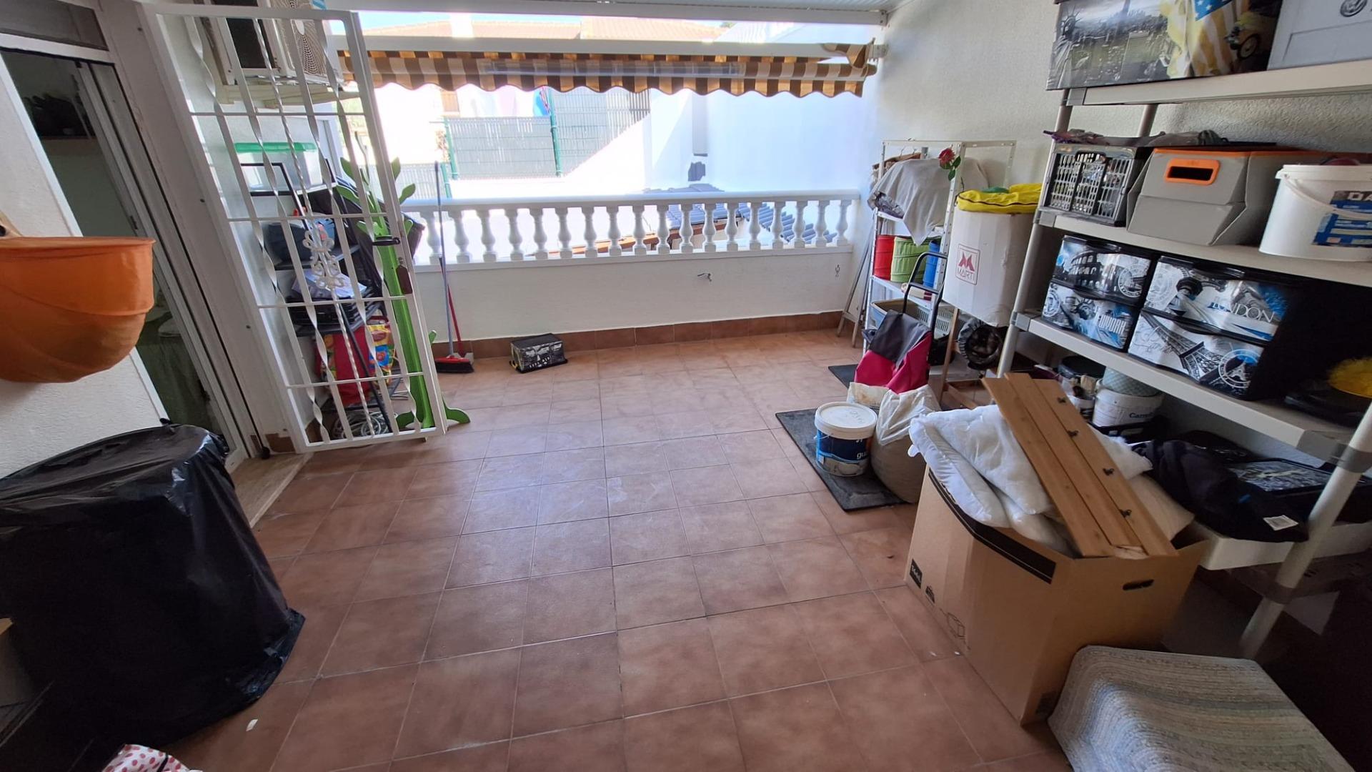 Terrace in villa for sale in Torrevieja