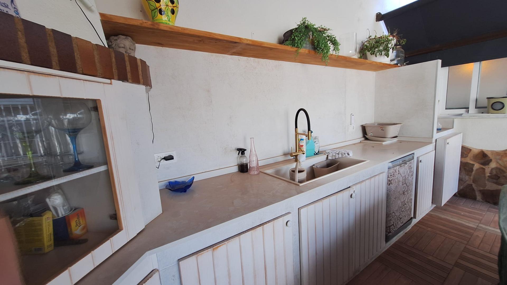 Kitchen in villa for sale in Torrevieja