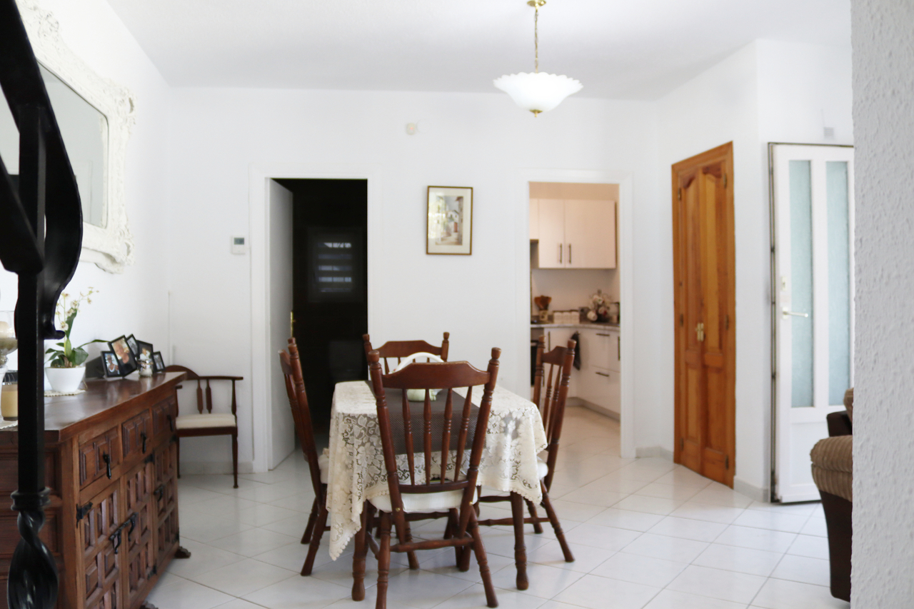 Kitchen in villa for sale in Parcent