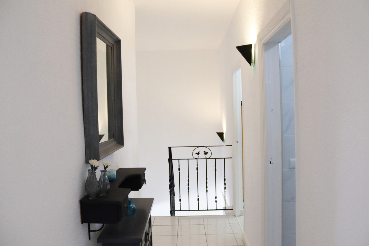 Bedroom in villa for sale in Parcent