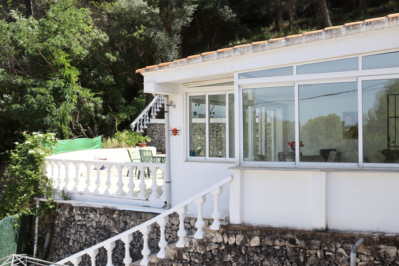 Pool area in villa for sale in Parcent