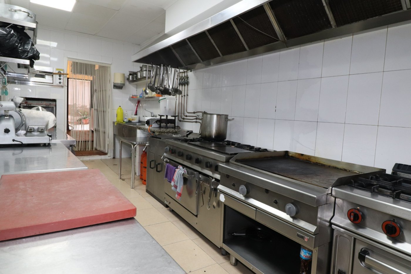 Master bedroom in commercial for sale in Torrevieja