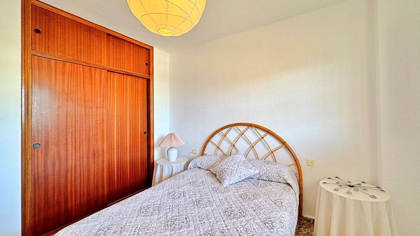 Living room in apartment for sale in Torrevieja