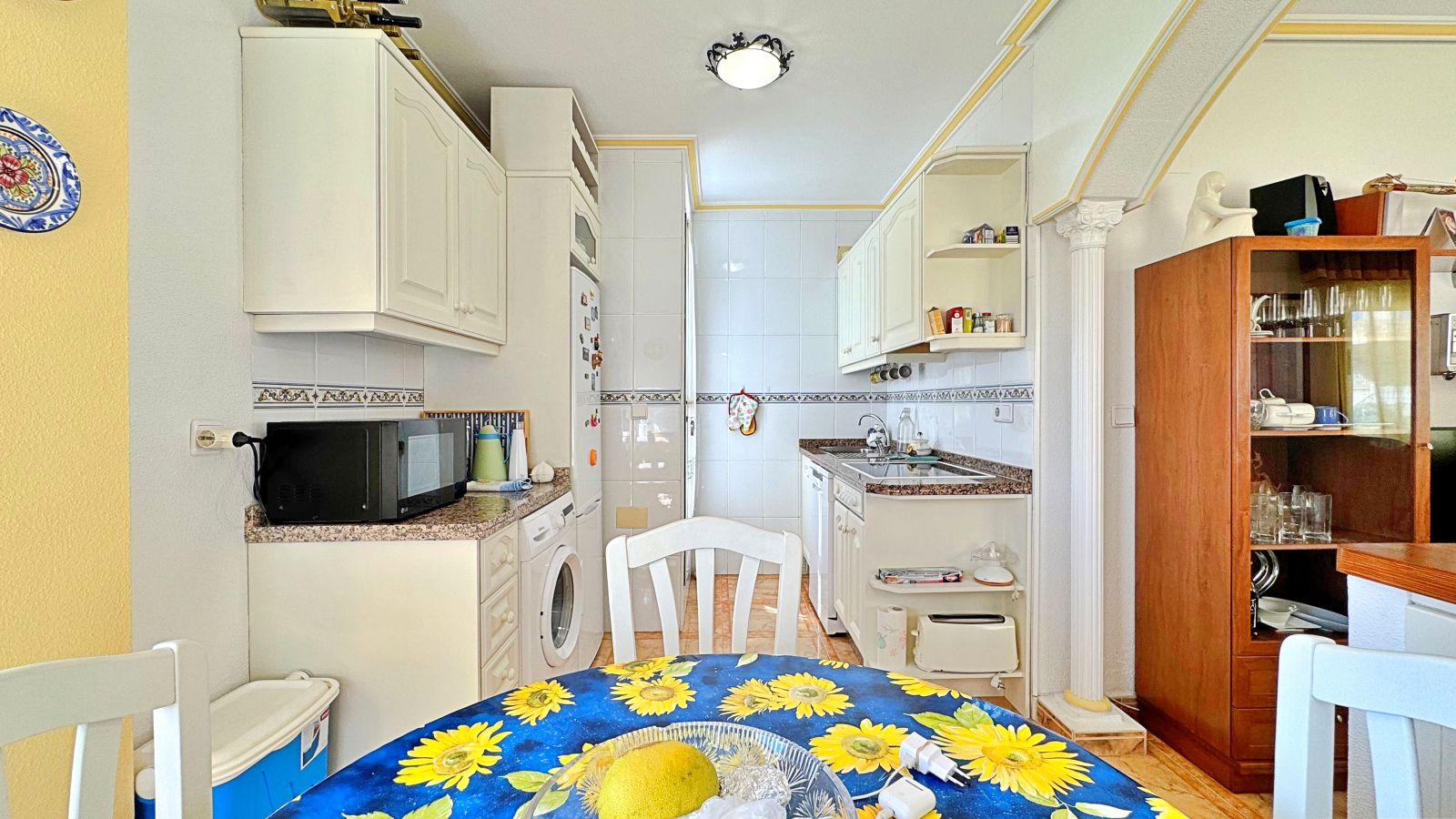 Living room in apartment for sale in Orihuela Costa