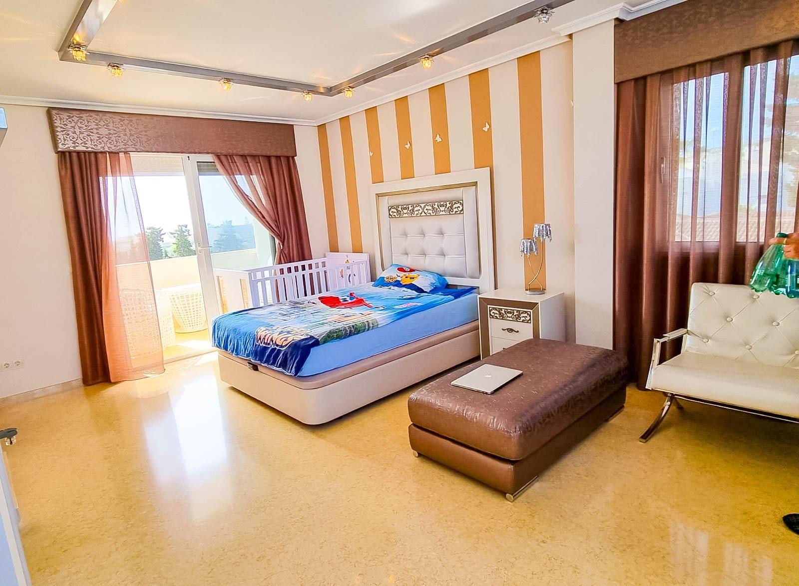 Garden in villa for sale in Torrevieja