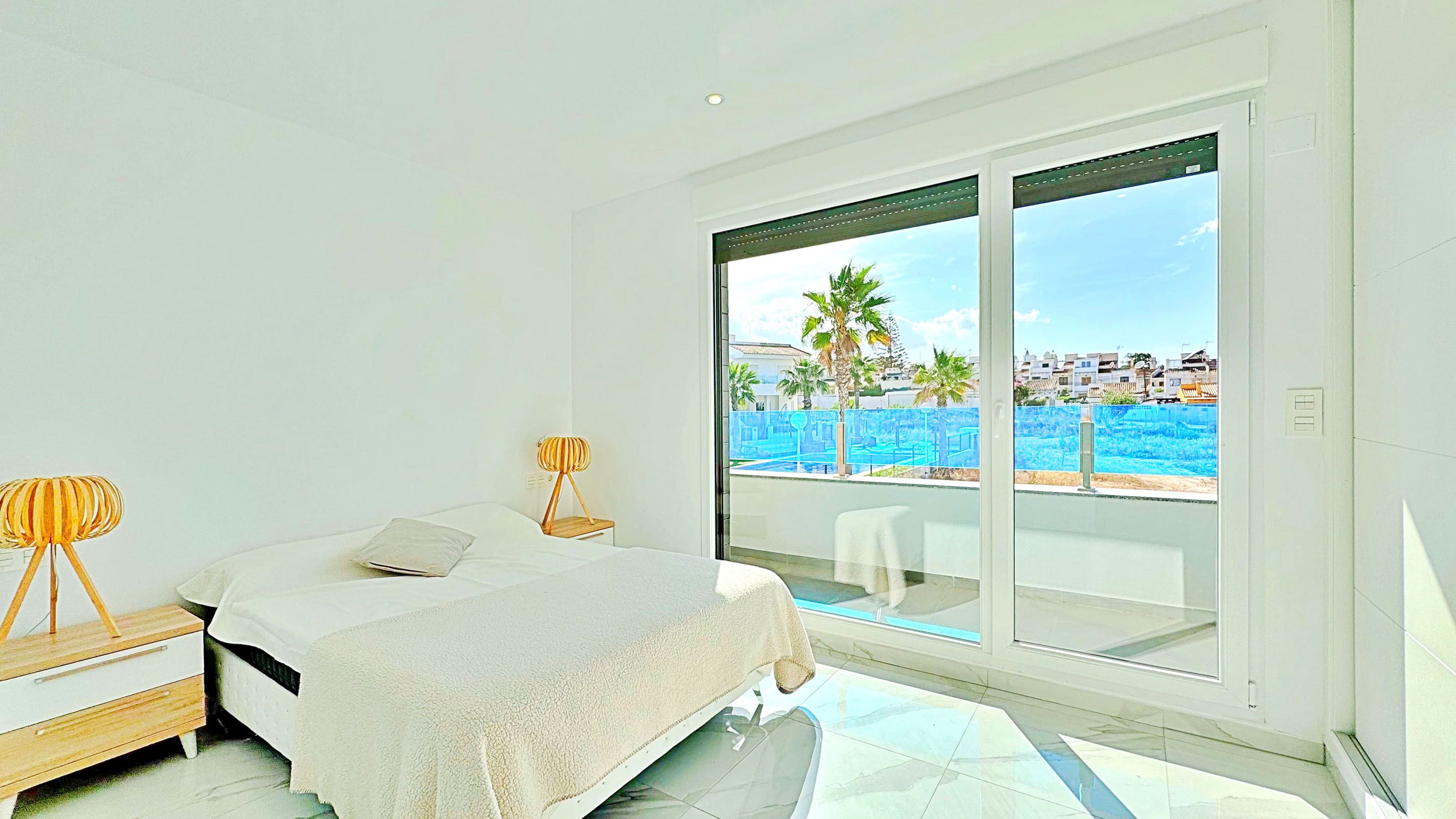 Bathroom in terraced for sale in Torrevieja