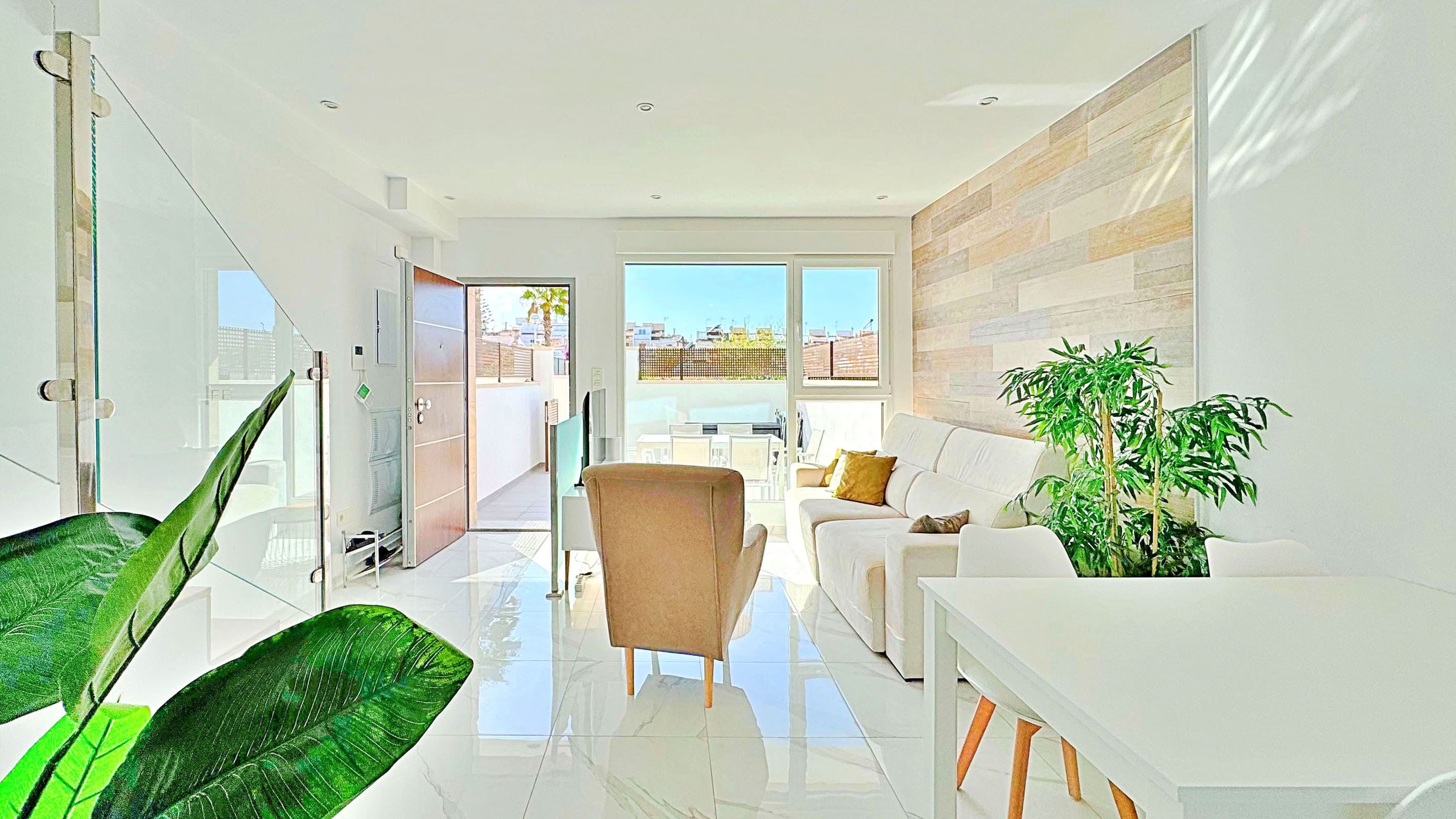 Garden in terraced for sale in Torrevieja