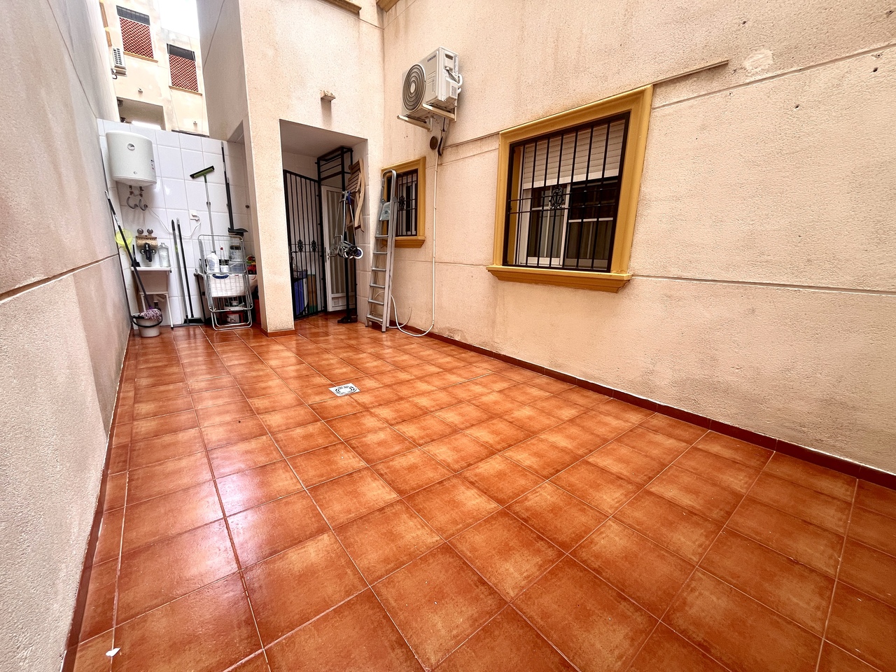 Dining area in apartment for sale in Cabo Roig
