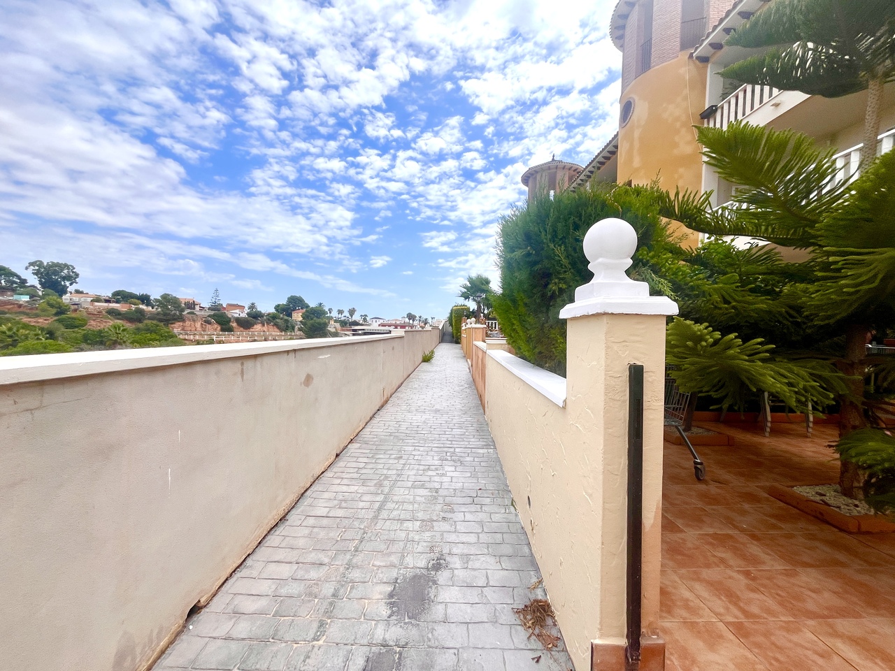 Master bedroom in apartment for sale in Cabo Roig