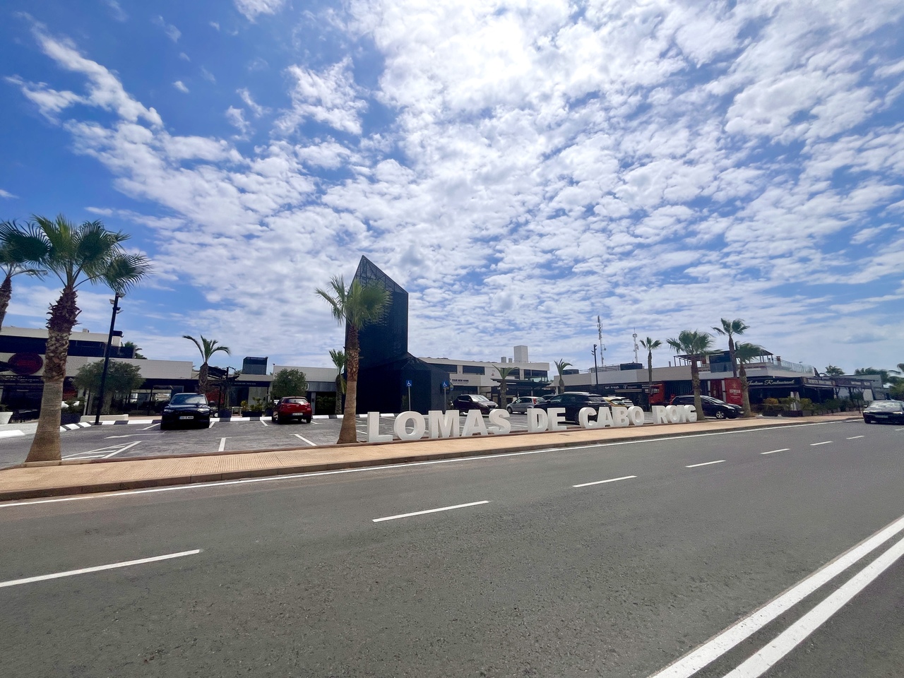 Pool area in apartment for sale in Cabo Roig