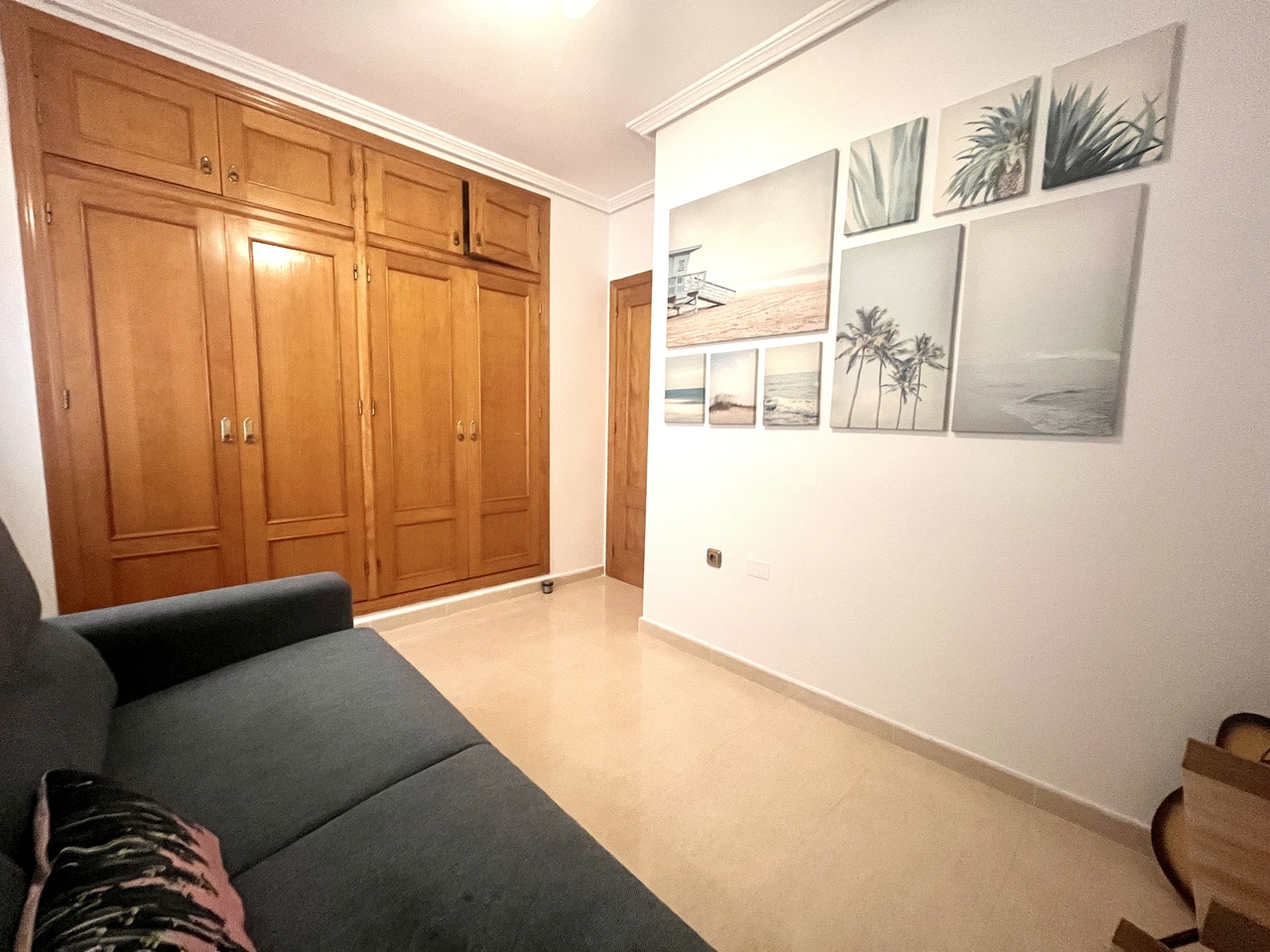 Dining area in apartment for sale in Cabo Roig