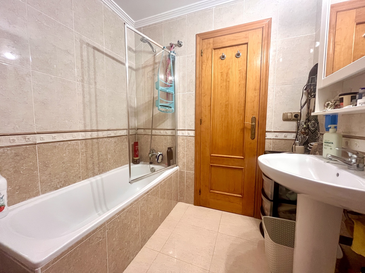Bedroom in apartment for sale in Cabo Roig