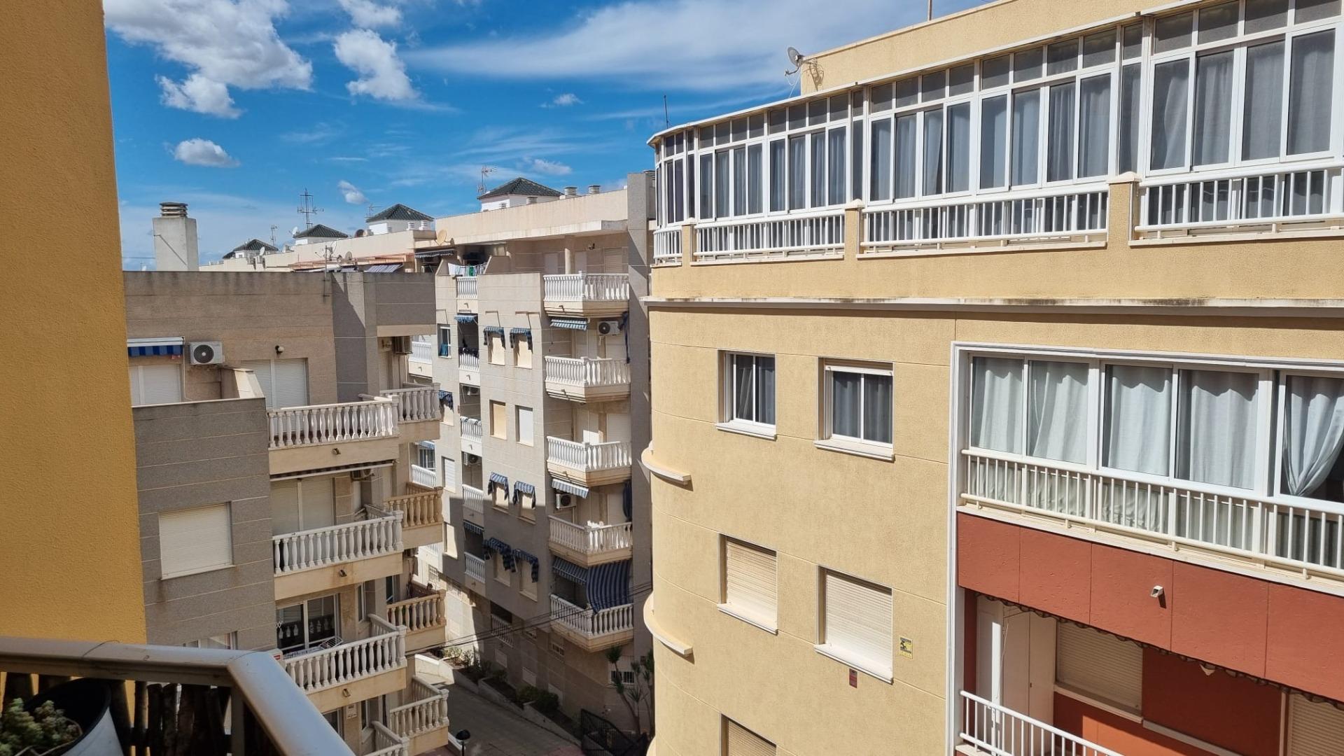 Garden in apartment for sale in Torrevieja