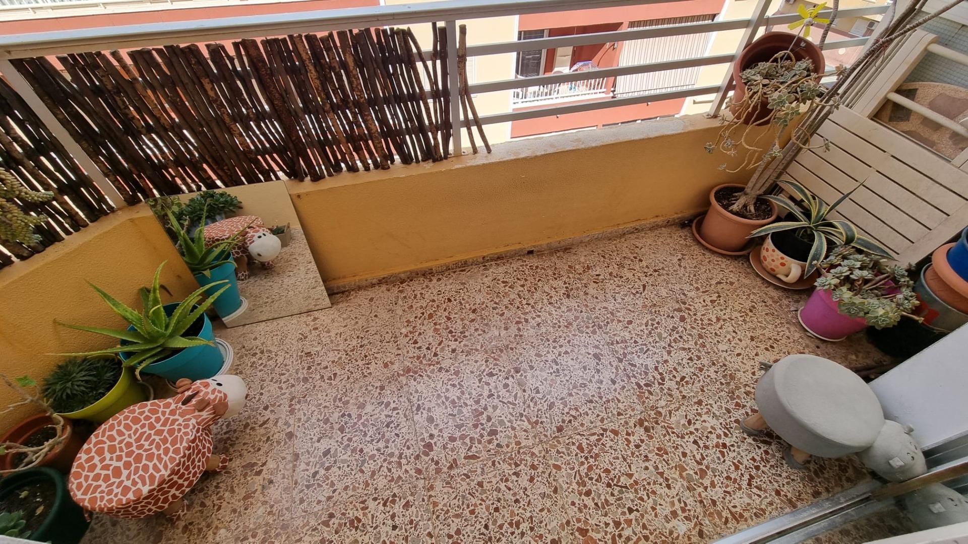 For sale this apartment located in the center of Torrevieja and just 300 meters from the main beache