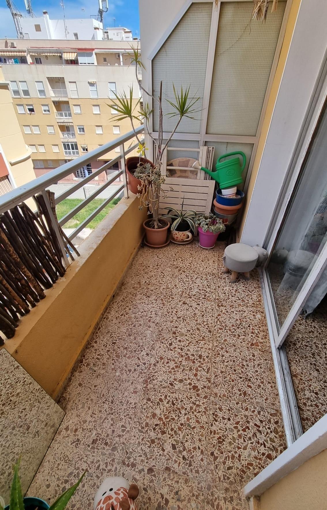 For sale this apartment located in the center of Torrevieja and just 300 meters from the main beache