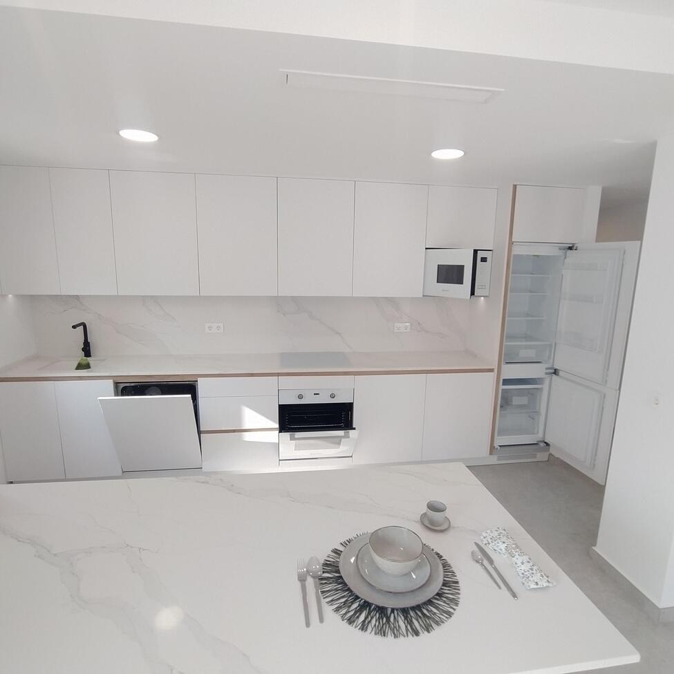 Master bedroom in apartment for sale in Torrevieja