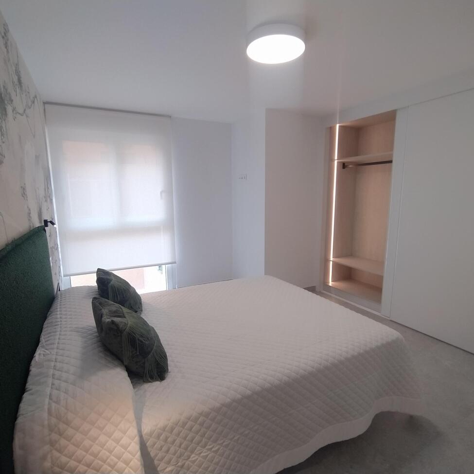 Pool area in apartment for sale in Torrevieja