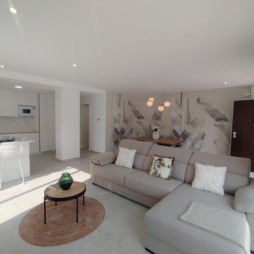 Bedrooms: 3, Bathrooms: 2, Apartment in Torrevieja, Alicante, Spain