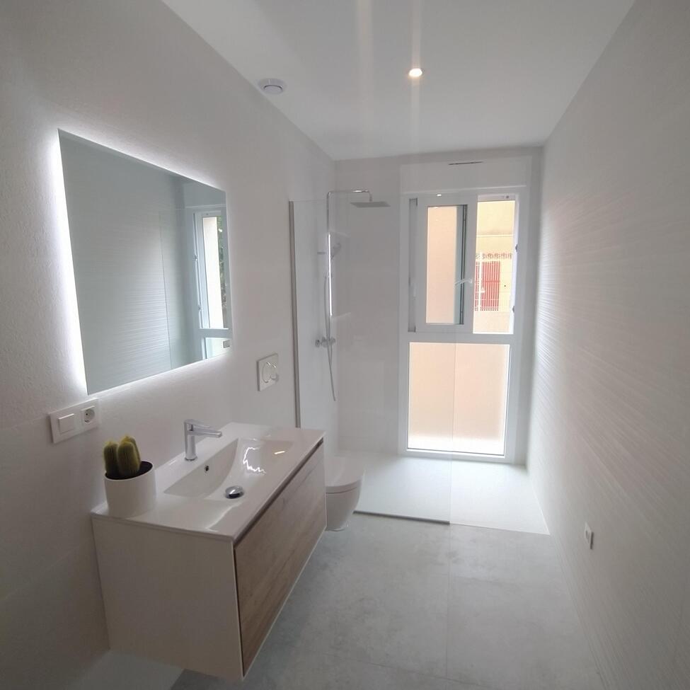 Living room in apartment for sale in Torrevieja