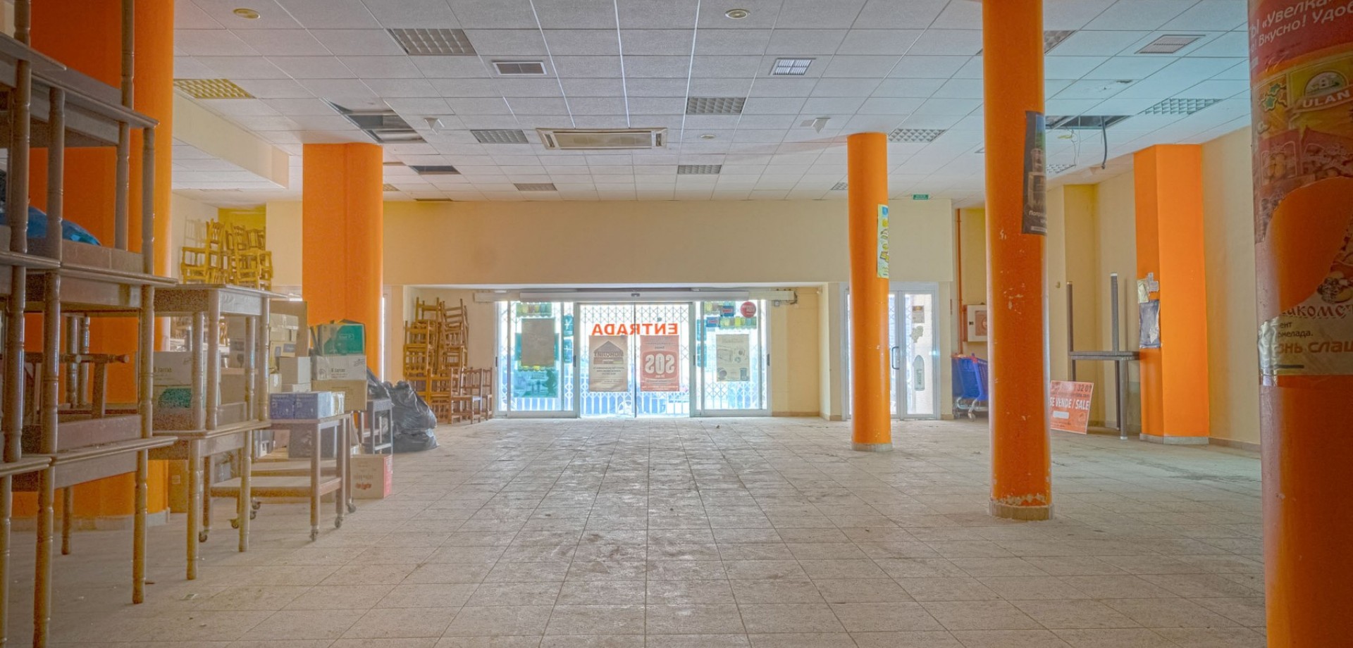 An exceptional opportunity awaits in the heart of Torrevieja