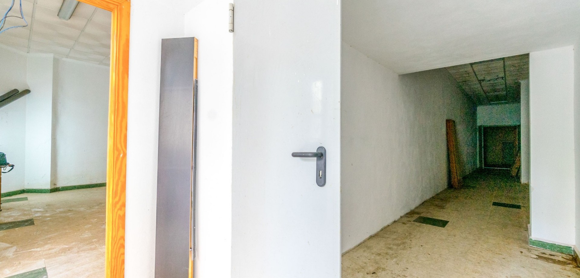 Exterior view in commercial for sale in Torrevieja