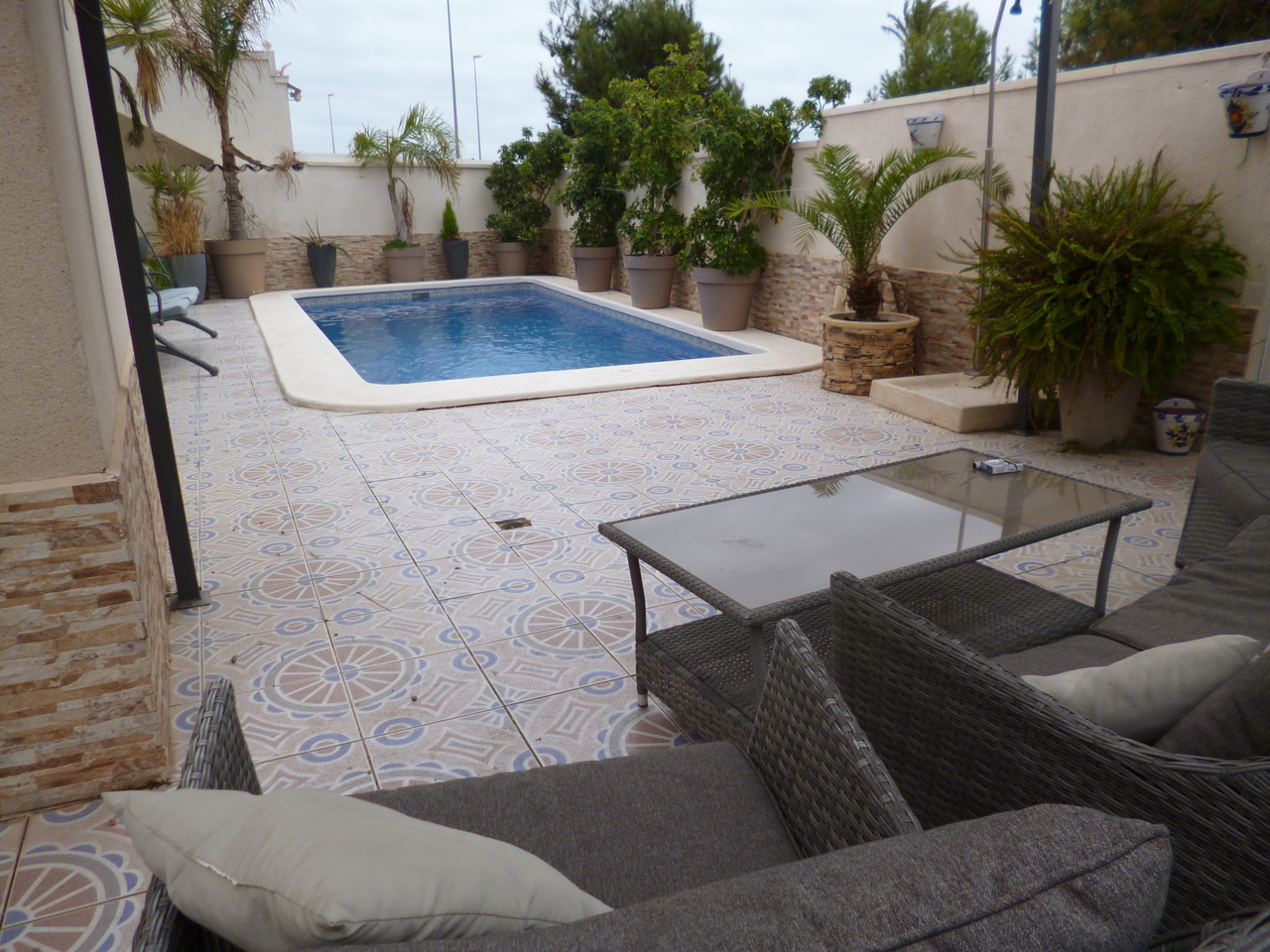 Kitchen in villa for sale in Playa Flamenca