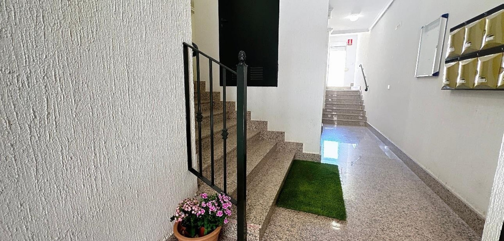 Pool area in apartment for sale in San Pedro del Pinatar