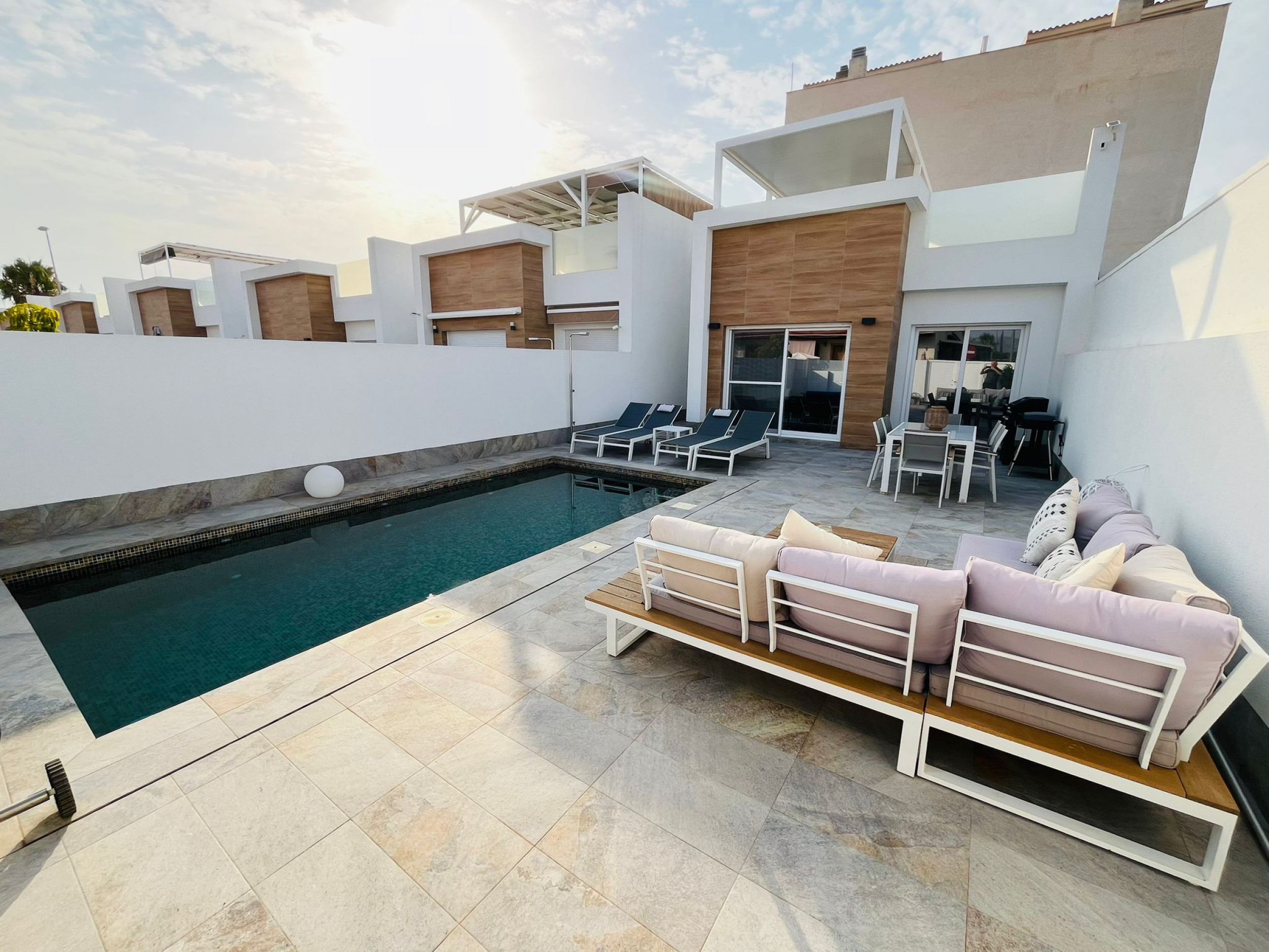 Bedroom in villa for sale in Avileses