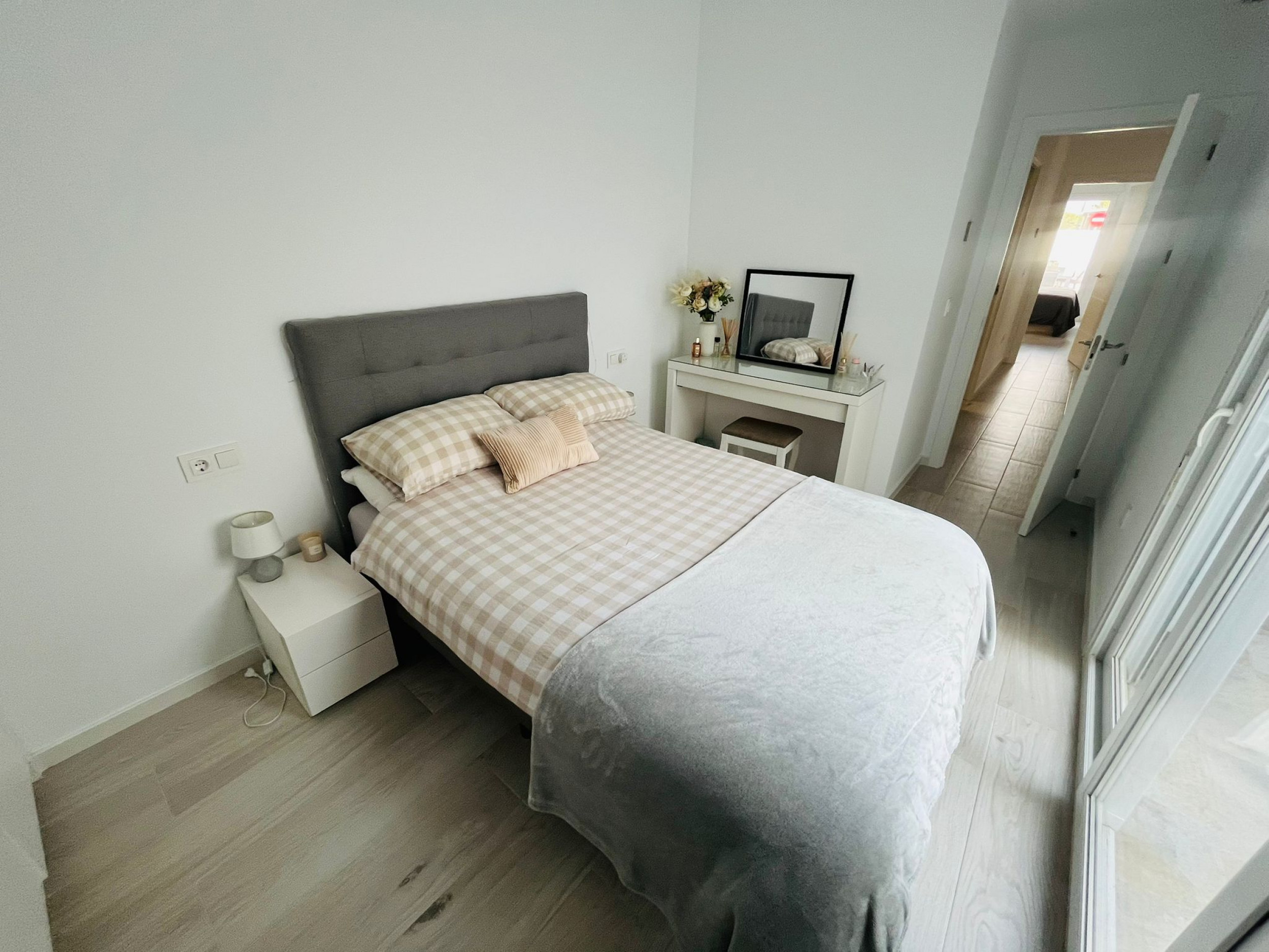 Dining area in villa for sale in Avileses