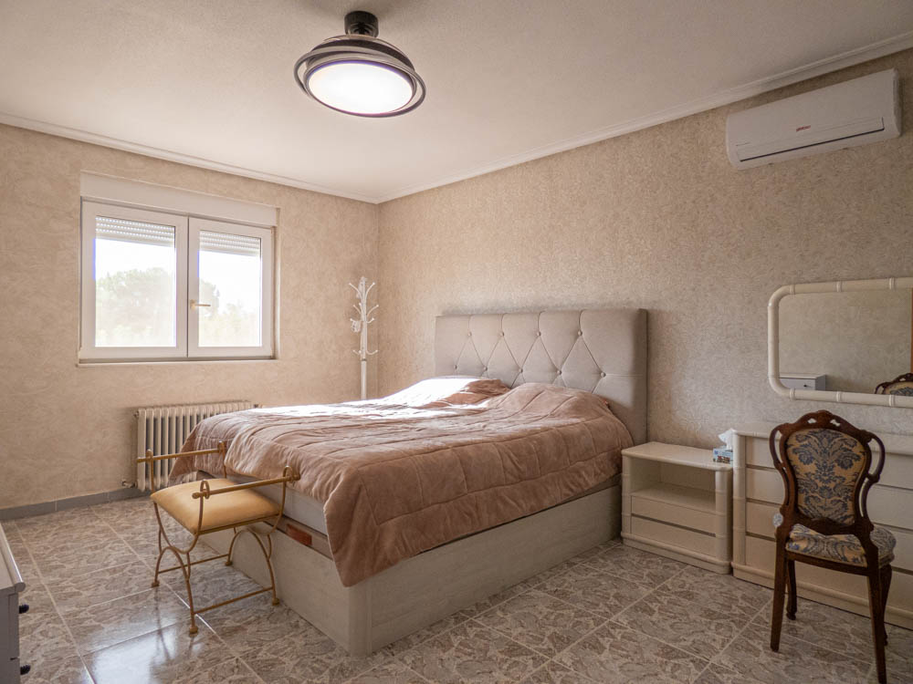 Garden in villa for sale in San Miguel de Salinas