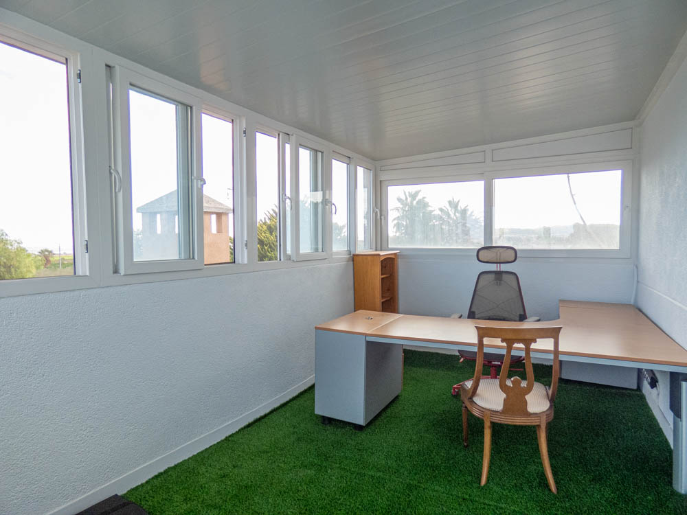 Master bedroom in villa for sale in San Miguel de Salinas