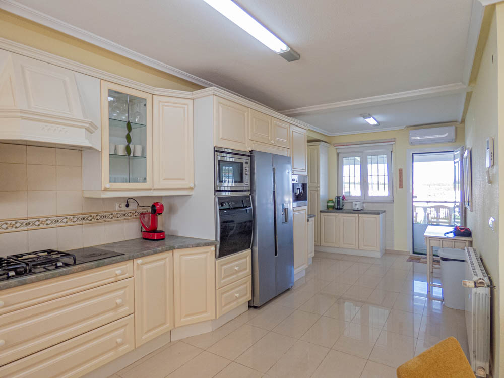 Terrace in villa for sale in San Miguel de Salinas