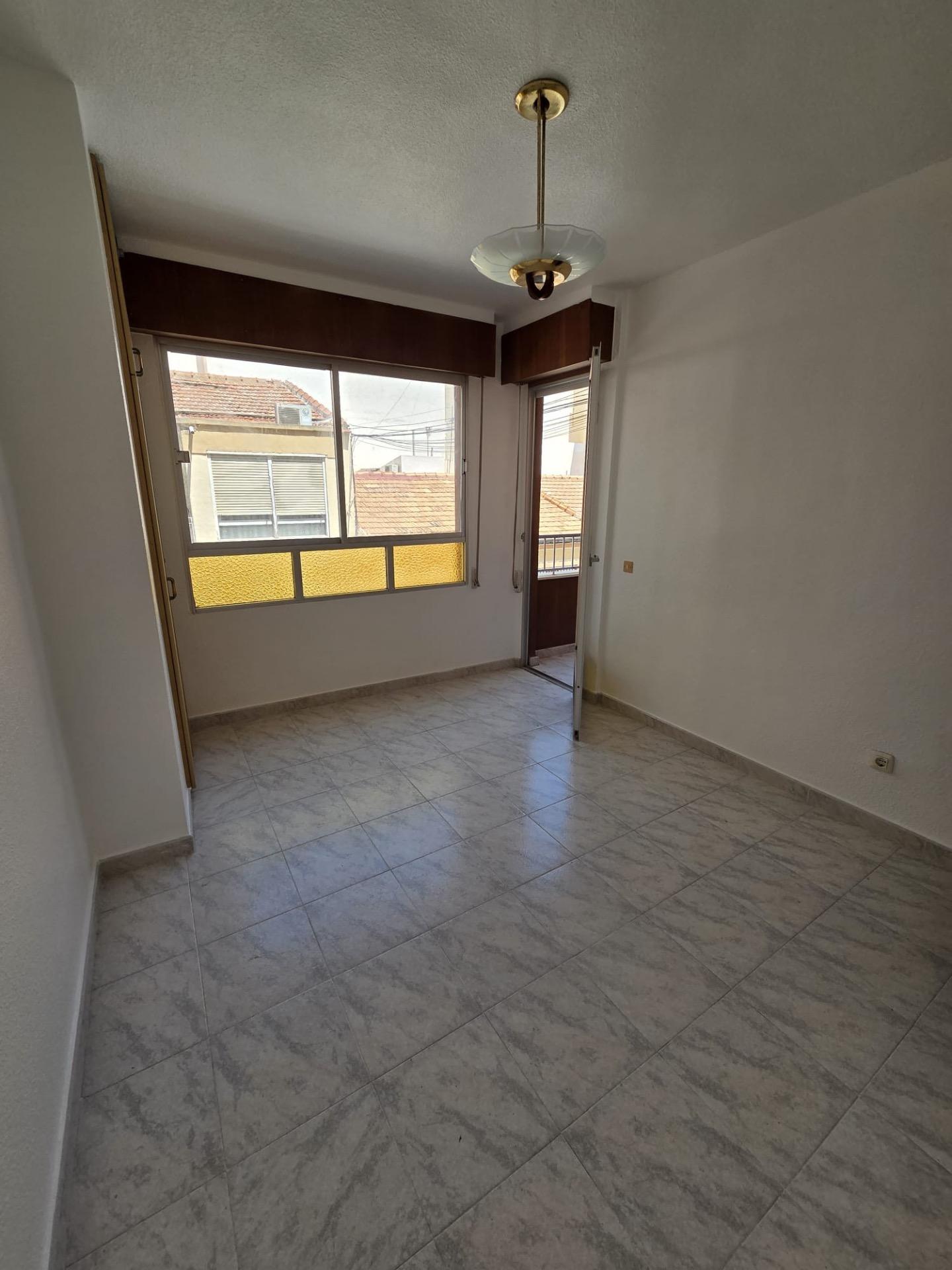 Bedrooms: 3, Bathrooms: 2, Apartment in Torrevieja, Alicante, Spain