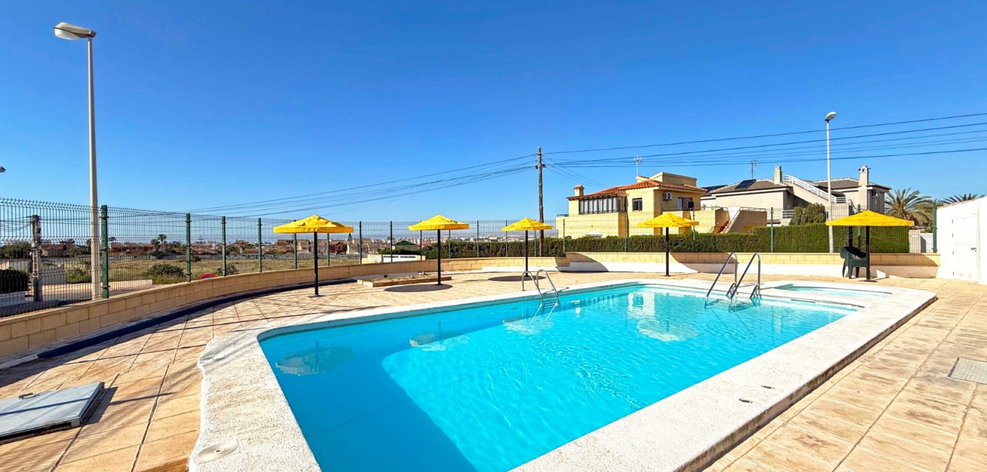 Bathroom in bungalow for sale in Torrevieja