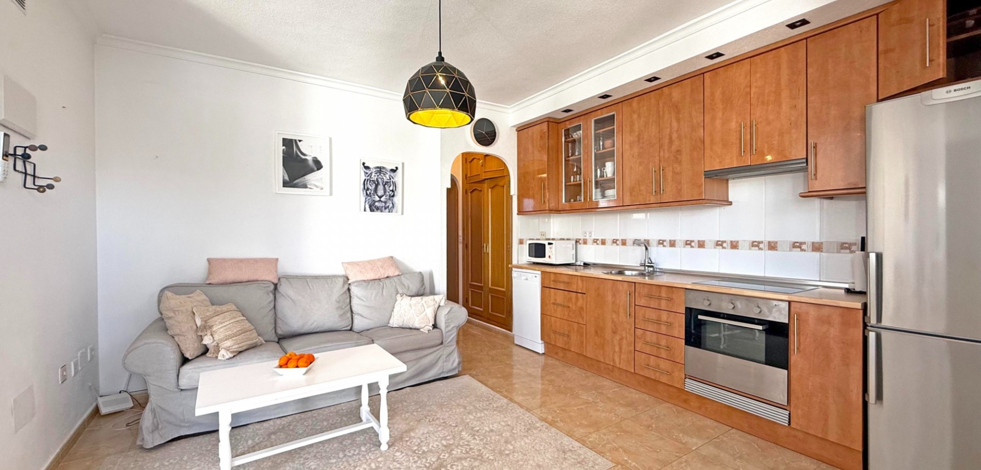 Terrace in bungalow for sale in Torrevieja