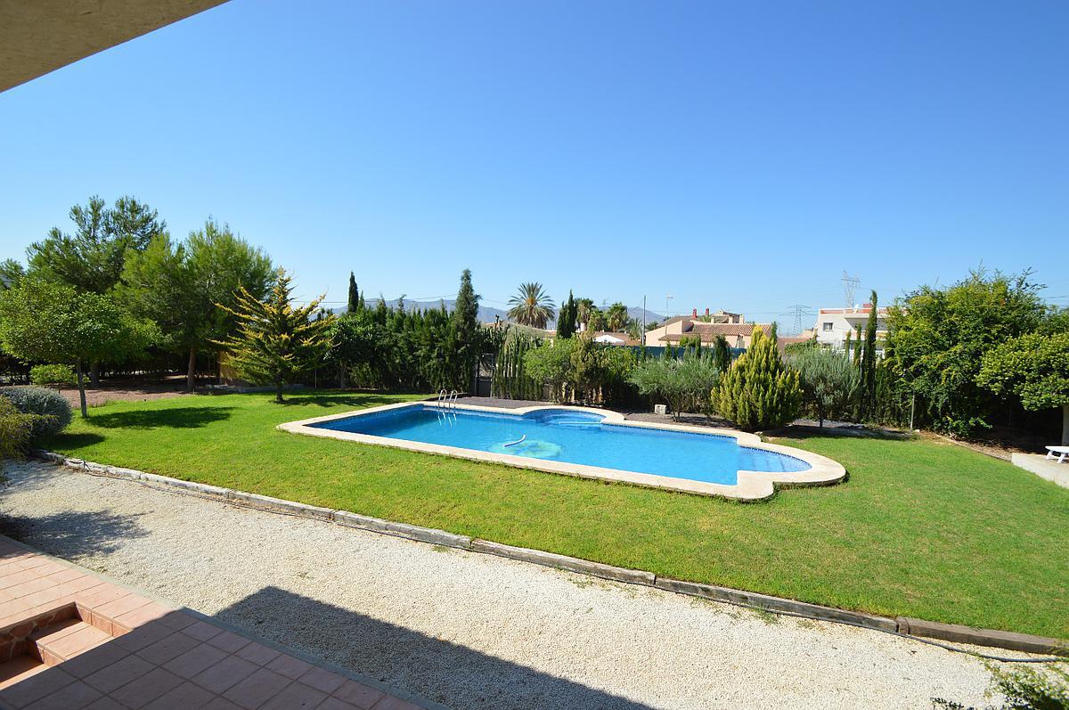 Kitchen in villa for sale in Callosa de Segura