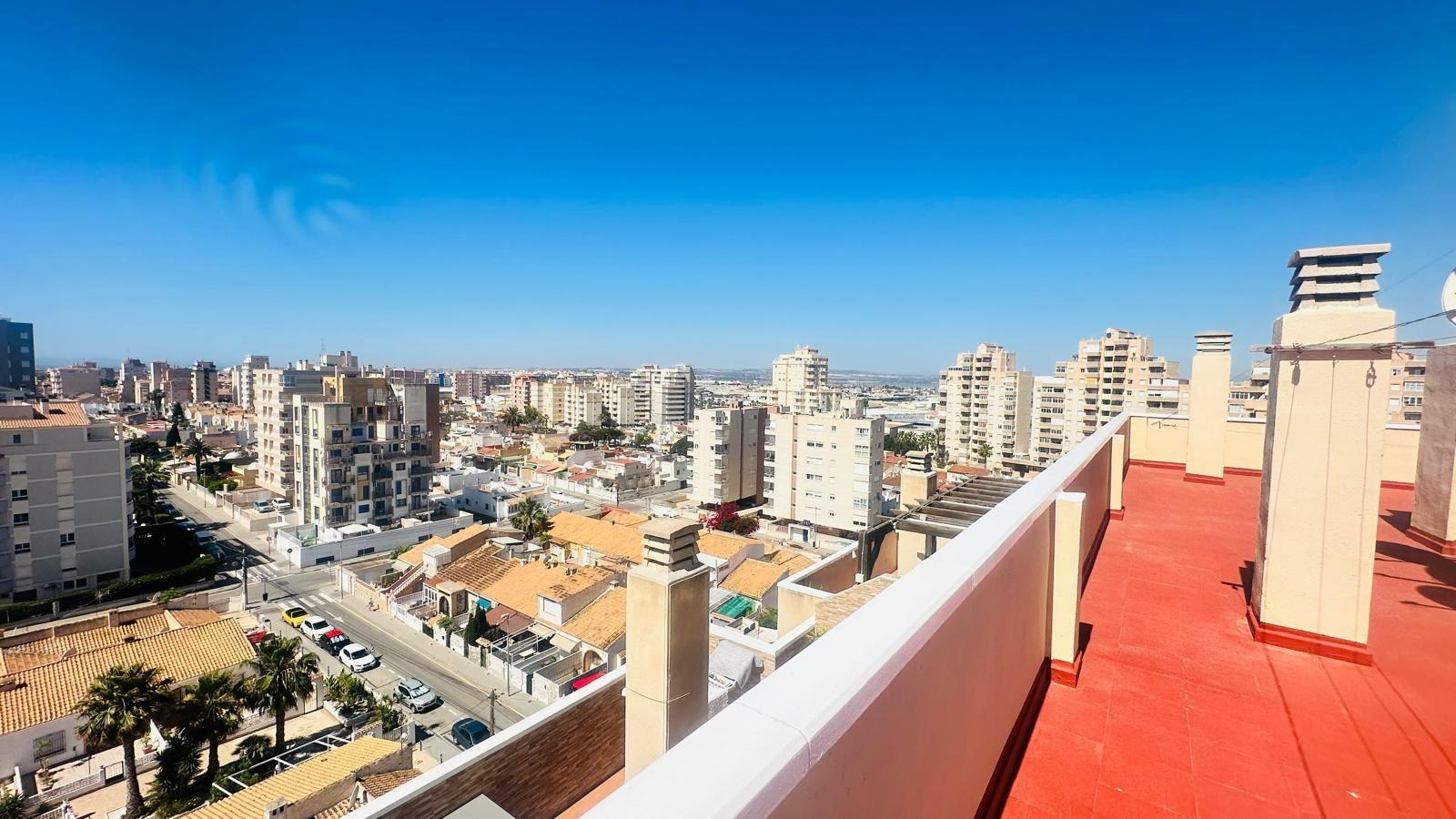 Bathroom in apartment for sale in Torrevieja