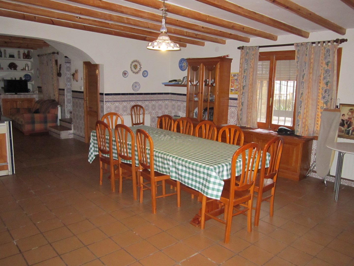 Bedroom in villa for sale in Yecla