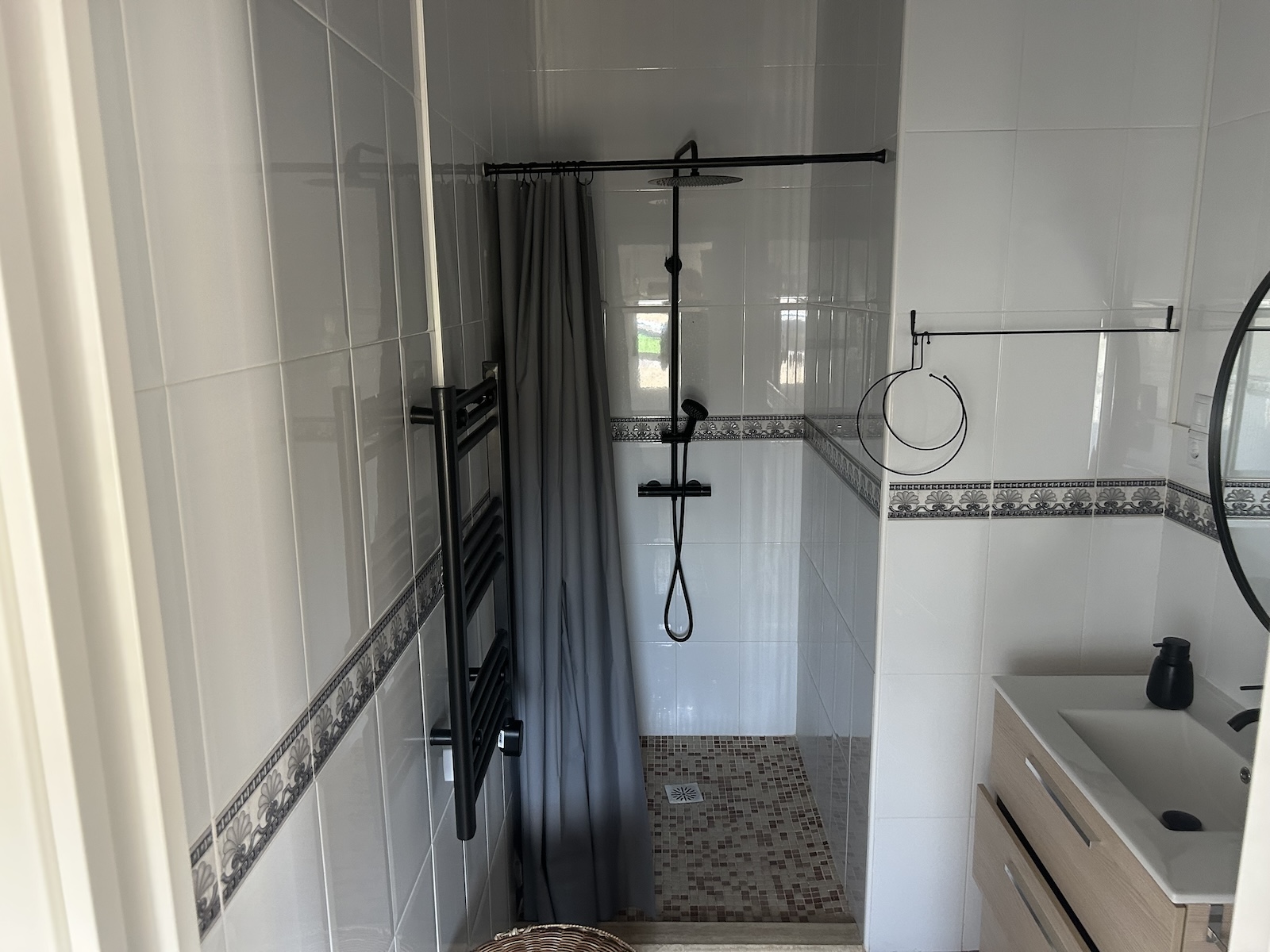 Master bedroom in commercial for sale in Jumilla