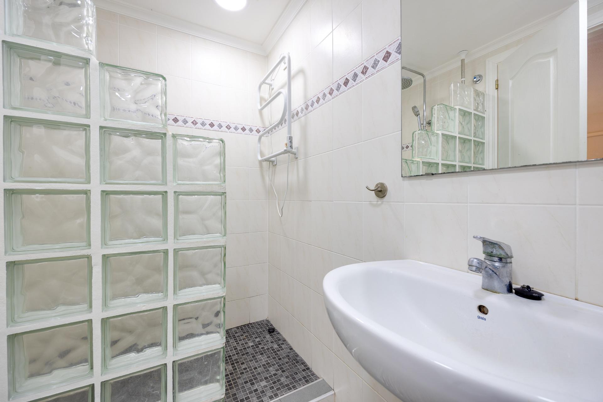 Kitchen in bungalow for sale in Torrevieja