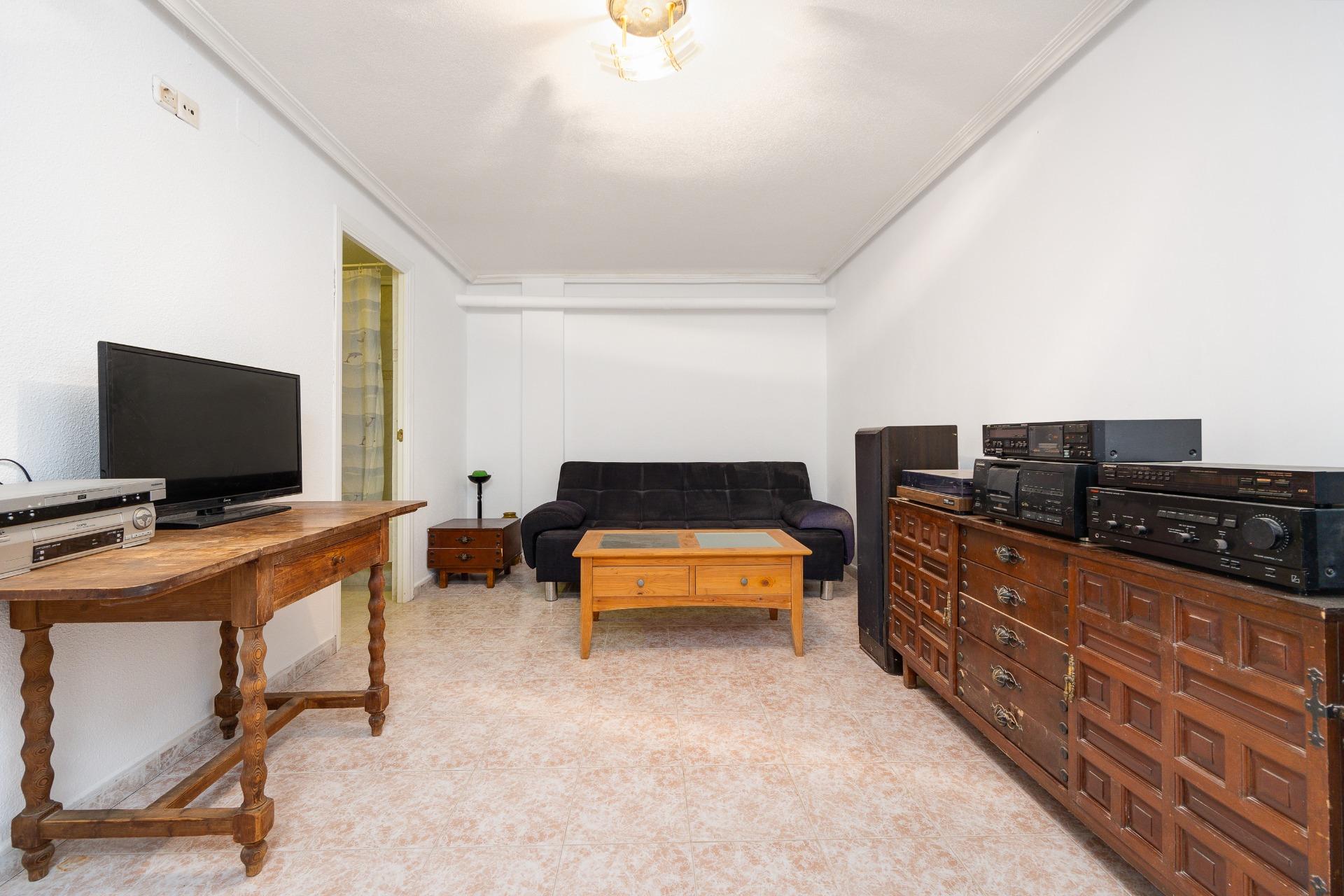 Terrace in bungalow for sale in Torrevieja