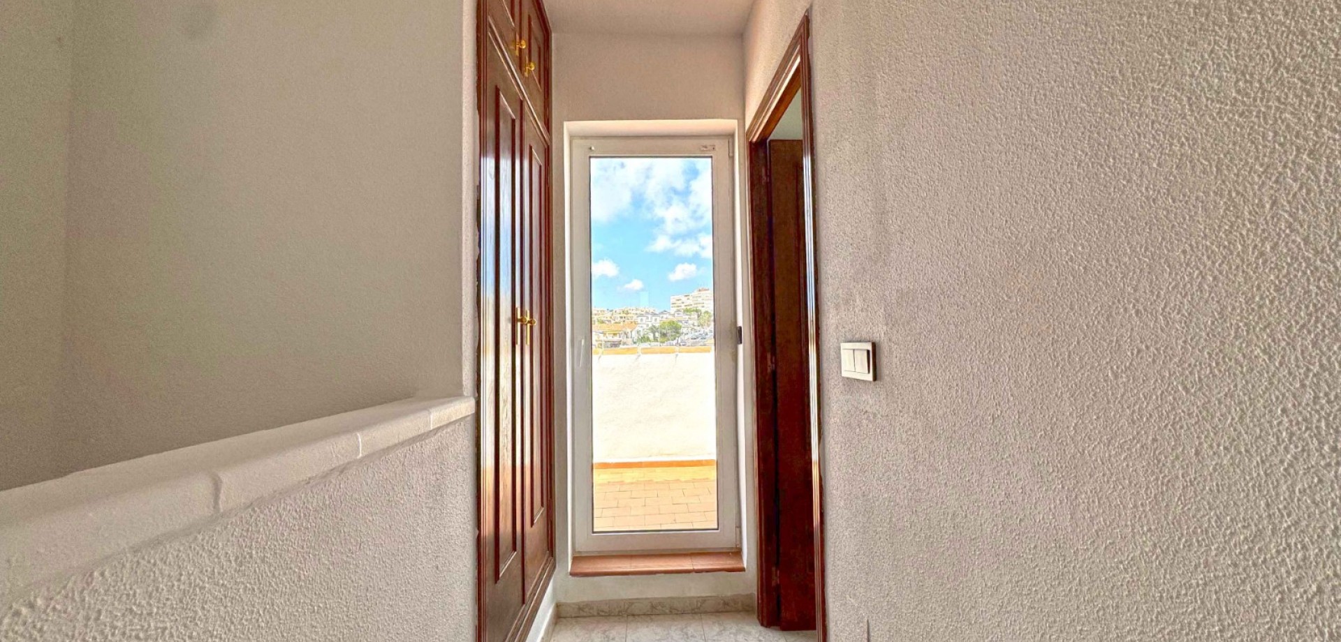Master bedroom in duplex for sale in Torrevieja